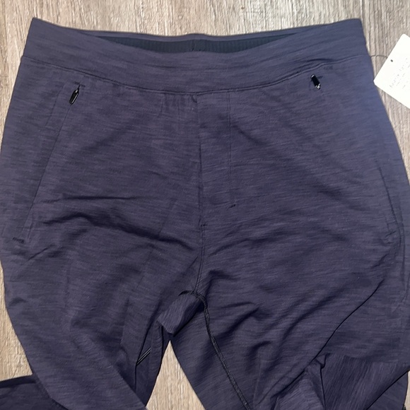 Lululemon Balancer Pant 27" - Picture 9 of 12